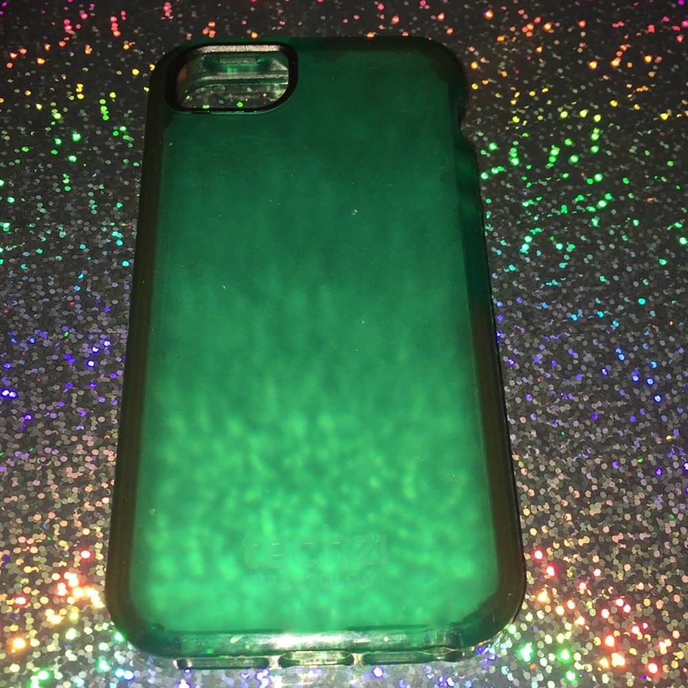 Tech21 impact.iPhone 5/5s/5se. Green transparent
